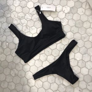 Black 2-piece Thong Bikini
